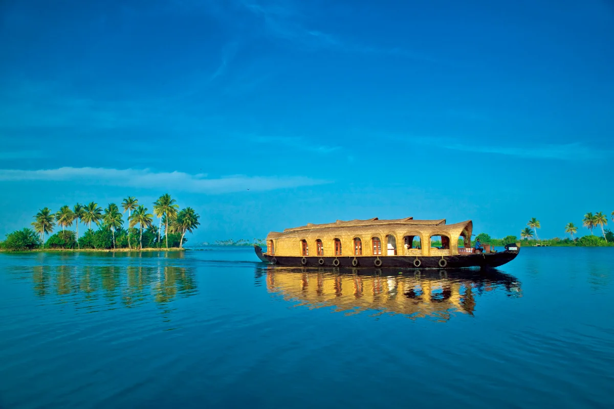 Backwater cruise